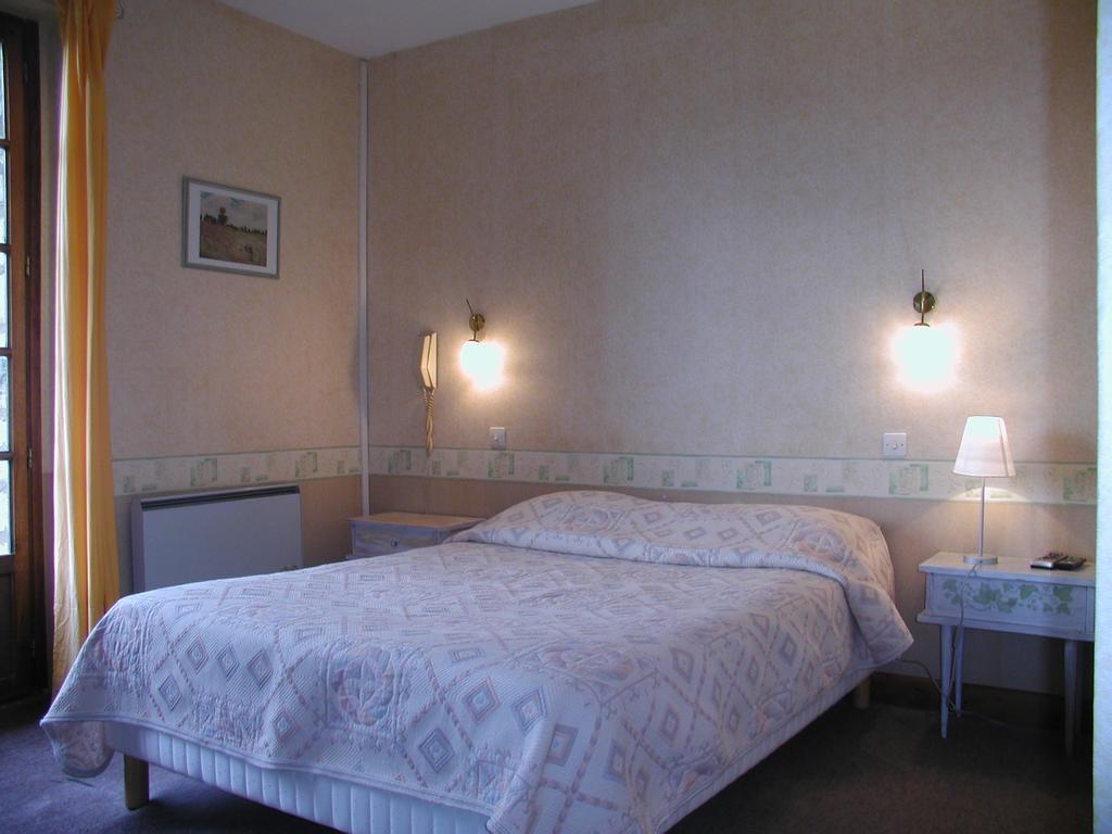 Hotel Le Chambellan Coux-et-Bigaroque-Mouzens Zimmer foto